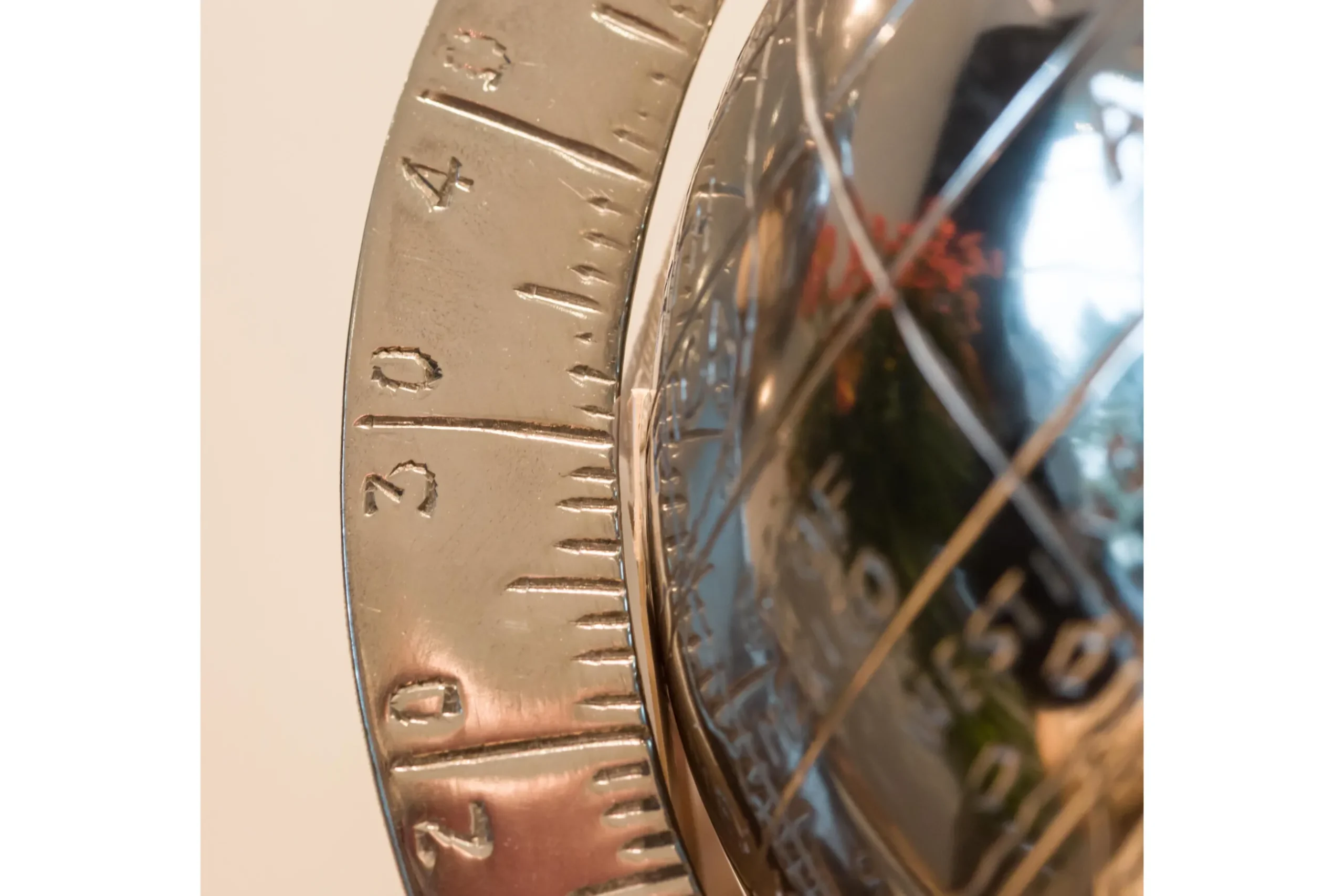Horizon, Globe, Nikkel