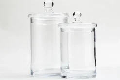 Lioni, Snoeppot, Glas, L