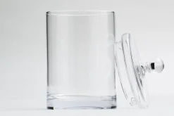 Lioni, Snoeppot, Glas, S