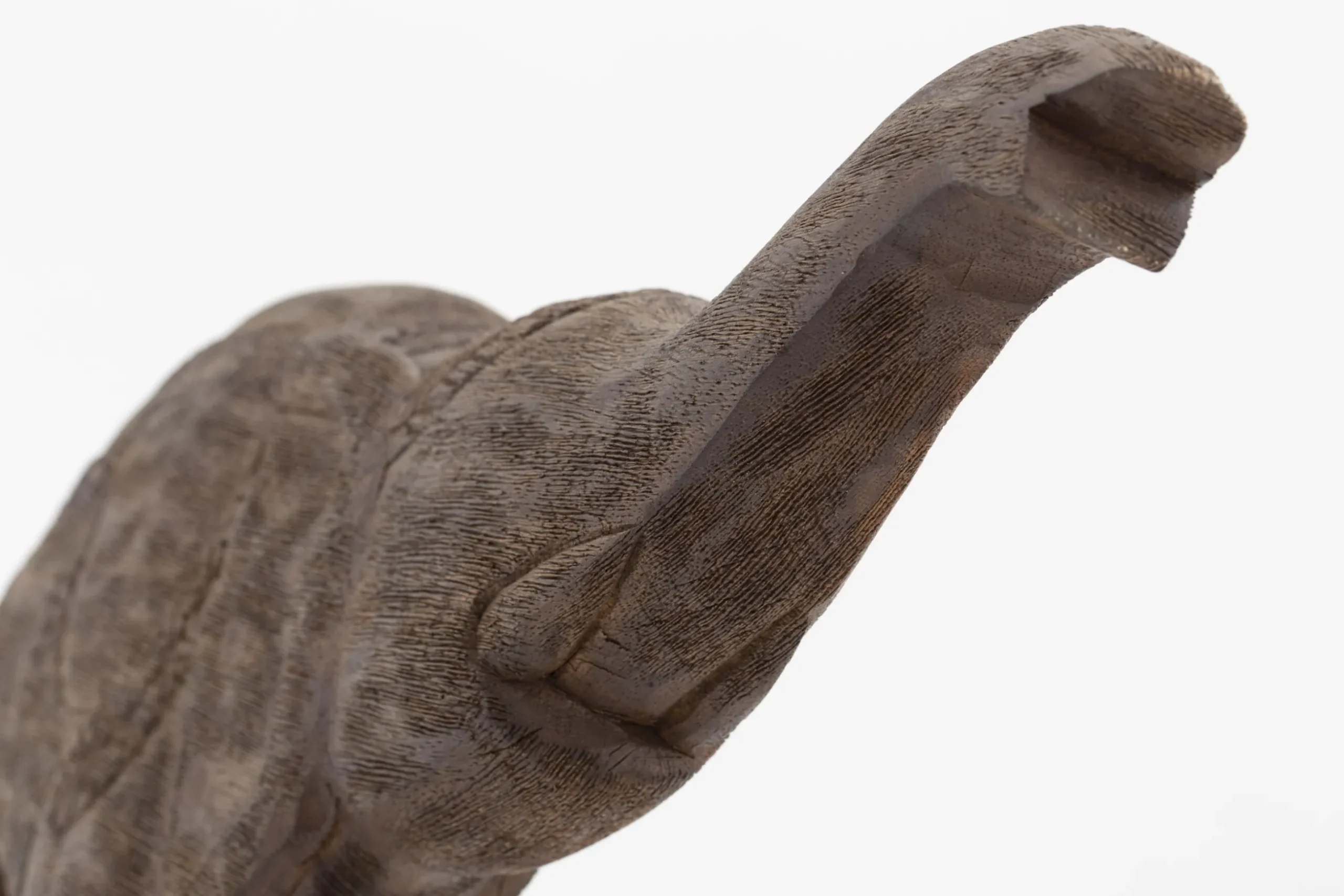 Remi, Olifant, Hout
