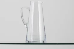 Ruth, Kan, Mondgeblazen Glas